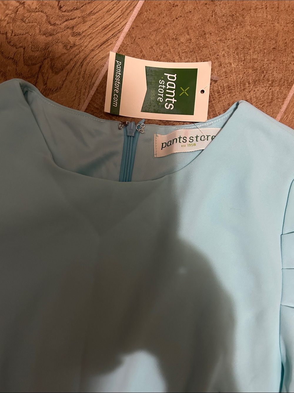 Pants Store 👗 - Picture 2 of 11